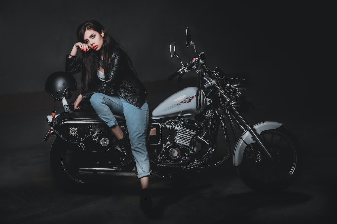 5 tips voor een stijlvolle motoroutfit voor stoere vrouwen