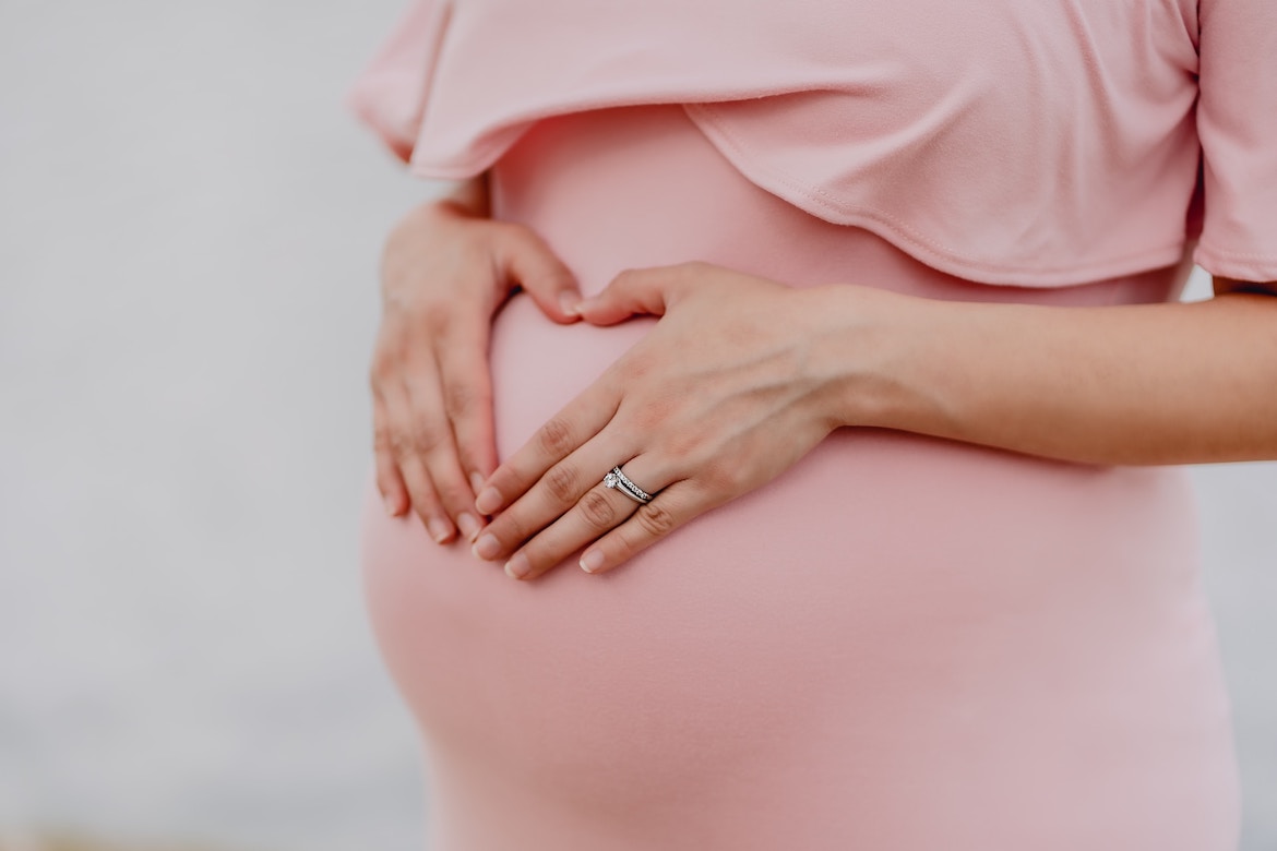 Welke kleding heb je nodig tijdens en na je zwangerschap?
